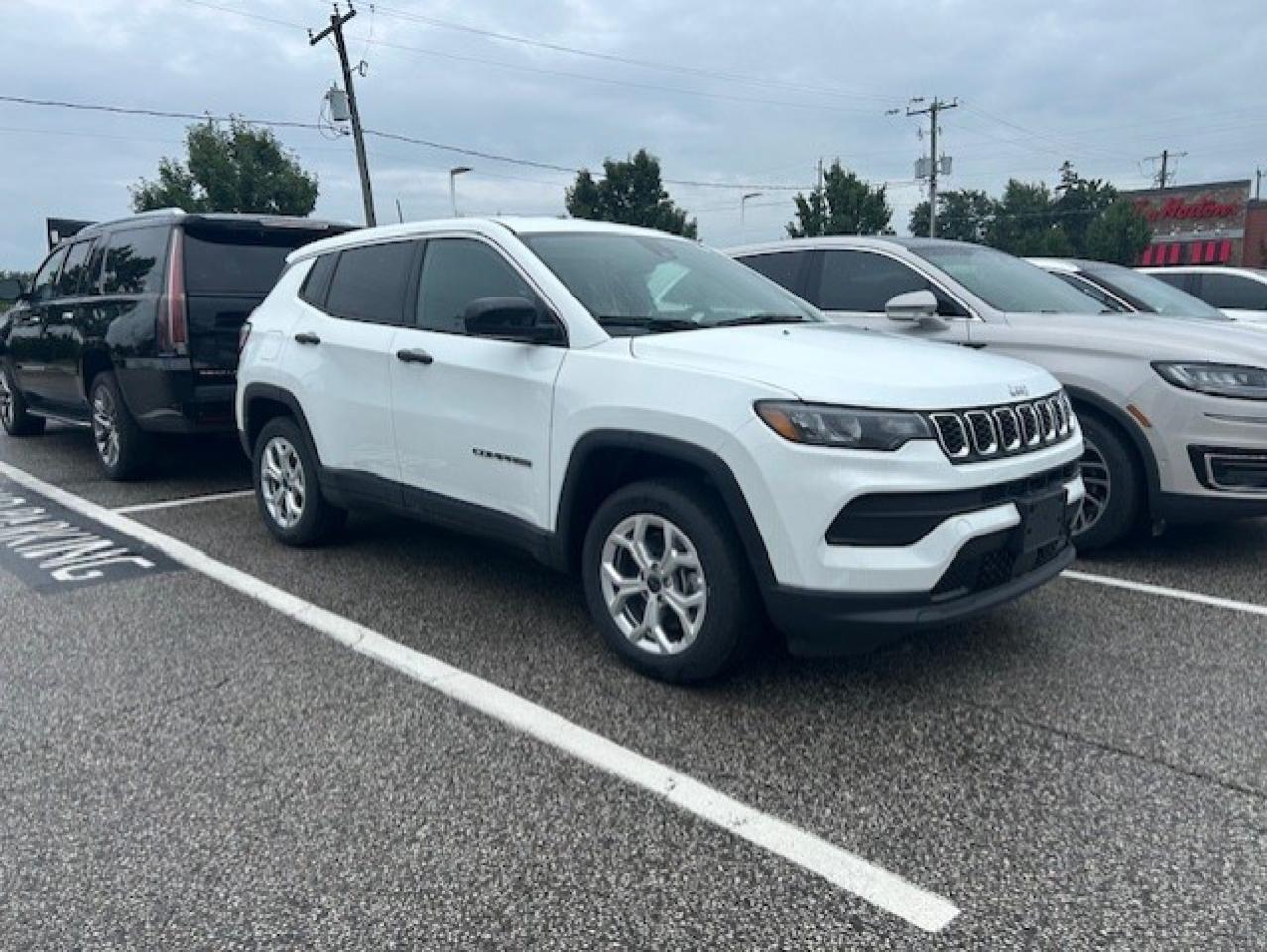 Used 2025 Jeep Compass sport 4x4 for sale in Watford, ON