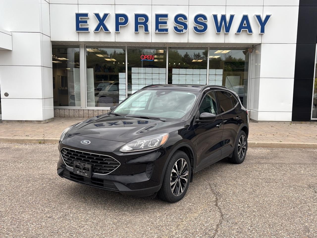 Used 2021 Ford Escape SE Hybrid for sale in Stratford, ON