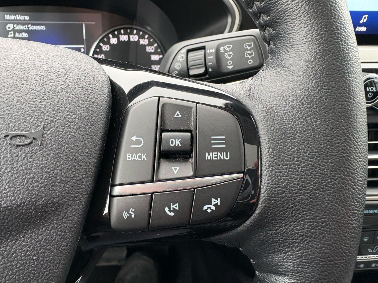 2021 Ford Escape SE, AWD, HYBRID, SE SPORT PACKAGE! 19" RIMS! Photo5