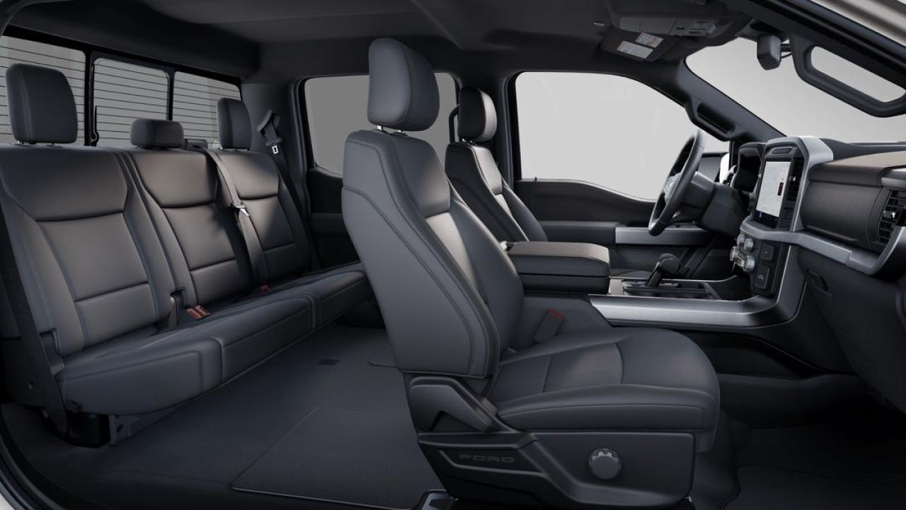 2025 Ford F-150 XLT Photo14