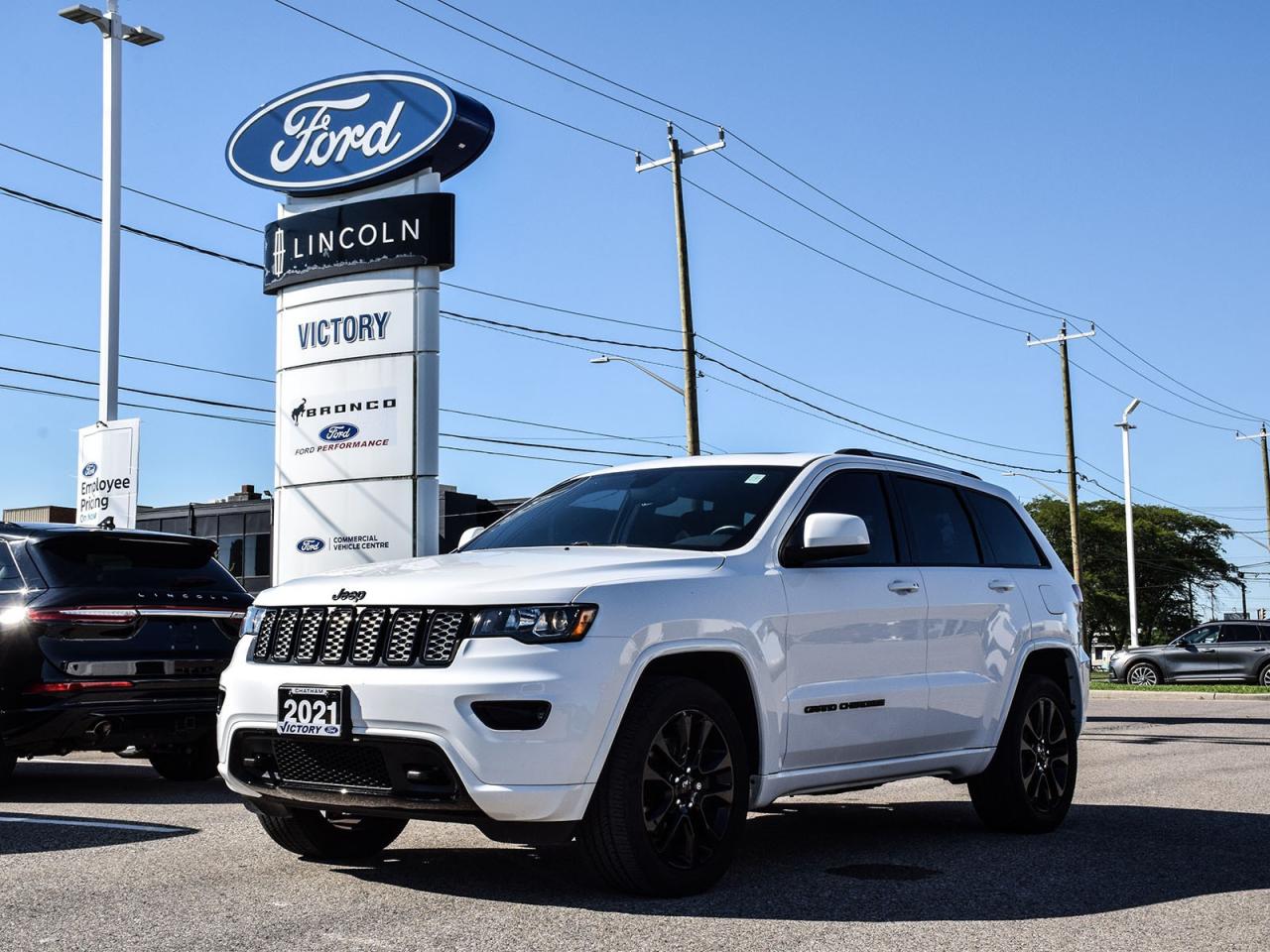 Used 2021 Jeep Grand Cherokee Laredo Power Moonroof | Trailer Tow IV | for sale in Chatham, ON