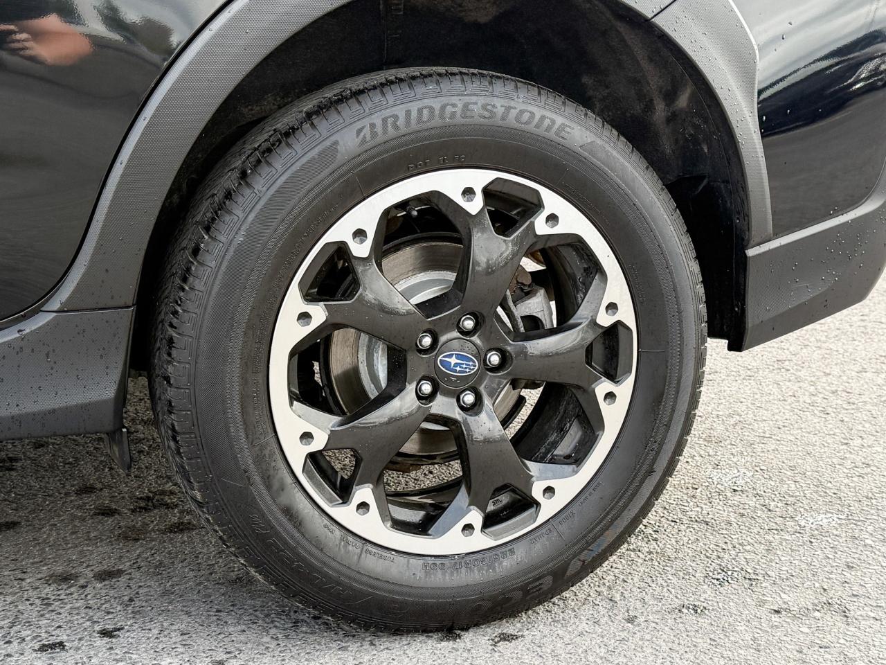 2023 Subaru XV Crosstrek Touring 2.0 4CYL AWD TOURING, HEATED FRONT CLOTH SEATS, REMOTE KEYLESS ENTRY, REAR VISION CAMERA, APPLE CARPLAY/ANDROID AUTO COMPATABILITY, 17" ALLOY WHEELS Photo