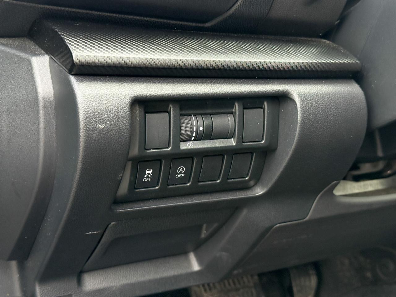 2023 Subaru XV Crosstrek Touring 2.0 4CYL AWD TOURING, HEATED FRONT CLOTH SEATS, REMOTE KEYLESS ENTRY, REAR VISION CAMERA, APPLE CARPLAY/ANDROID AUTO COMPATABILITY, 17" ALLOY WHEELS Photo