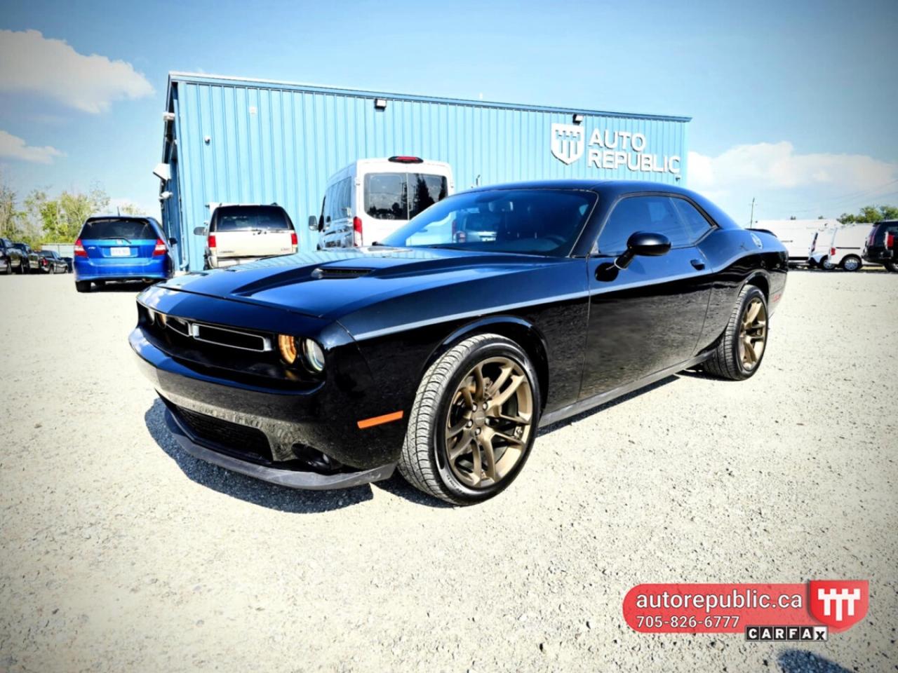 Used 2017 Dodge Challenger SXT Certified Loaded Well Maintained for sale in Orillia, ON