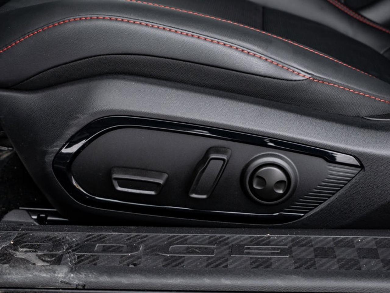 2026 Dodge Charger Scat Pack Plus Photo