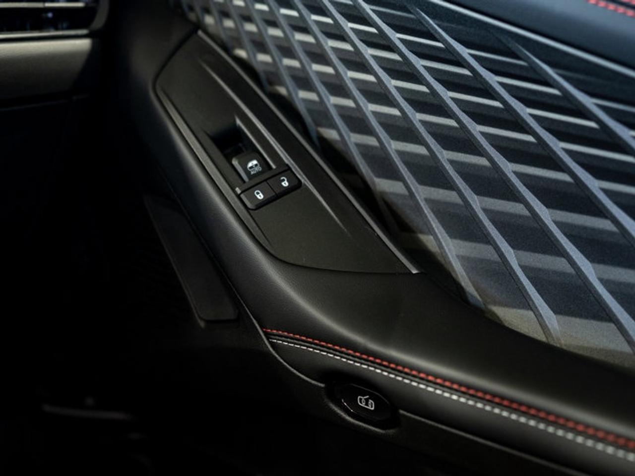 2026 Dodge Charger Scat Pack Plus Photo