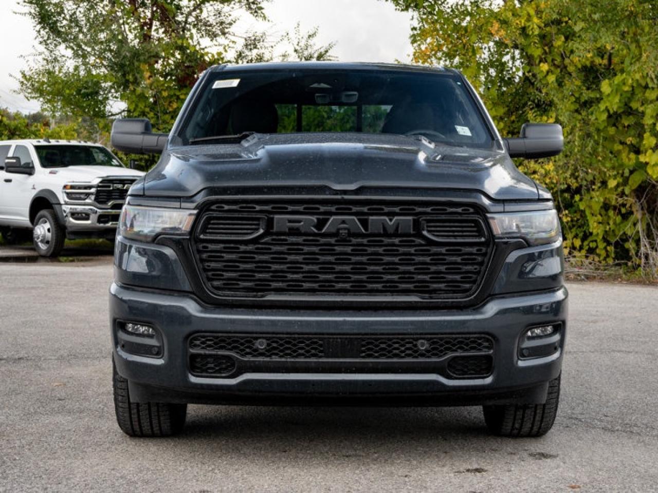 2026 RAM 1500 Express Photo