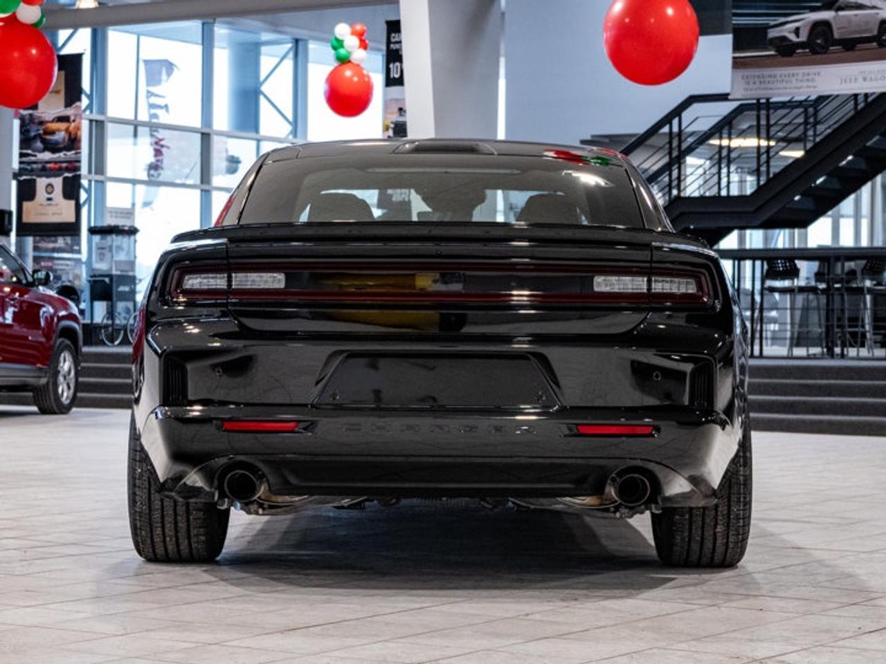 2026 Dodge Charger Scat Pack Plus Photo4