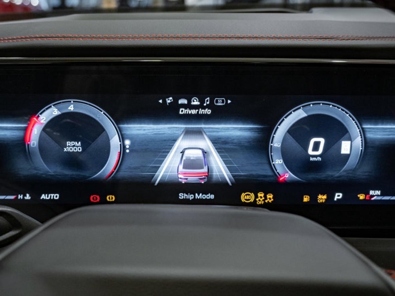 2026 Dodge Charger Scat Pack Plus Photo