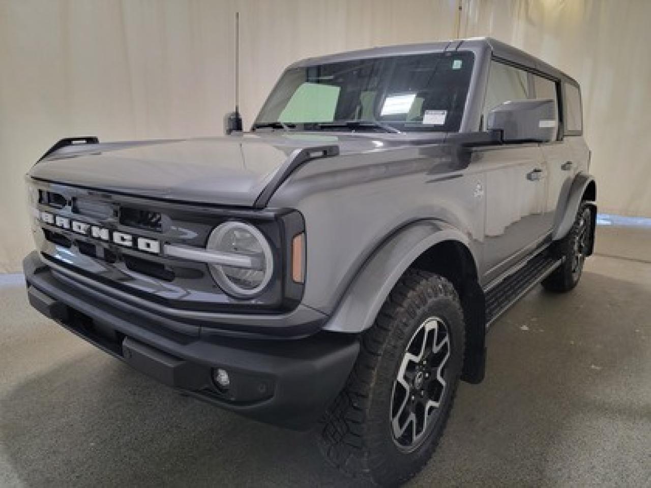 Used 2022 Ford Bronco OUTER BANKS | LUX PKG | HARDTOP | TIRE UPGRADE for sale in Regina, SK