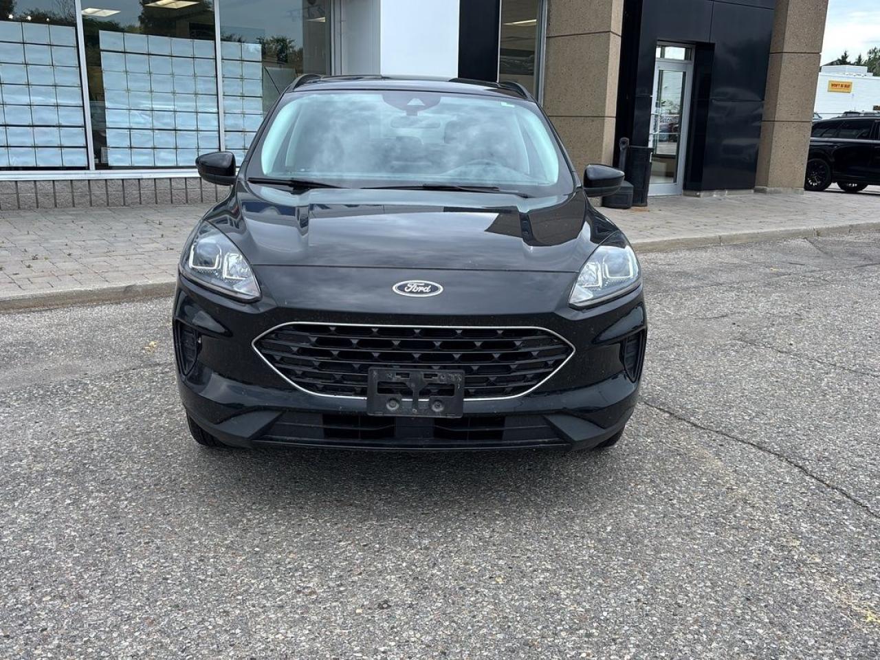 2021 Ford Escape SE Hybrid Photo1