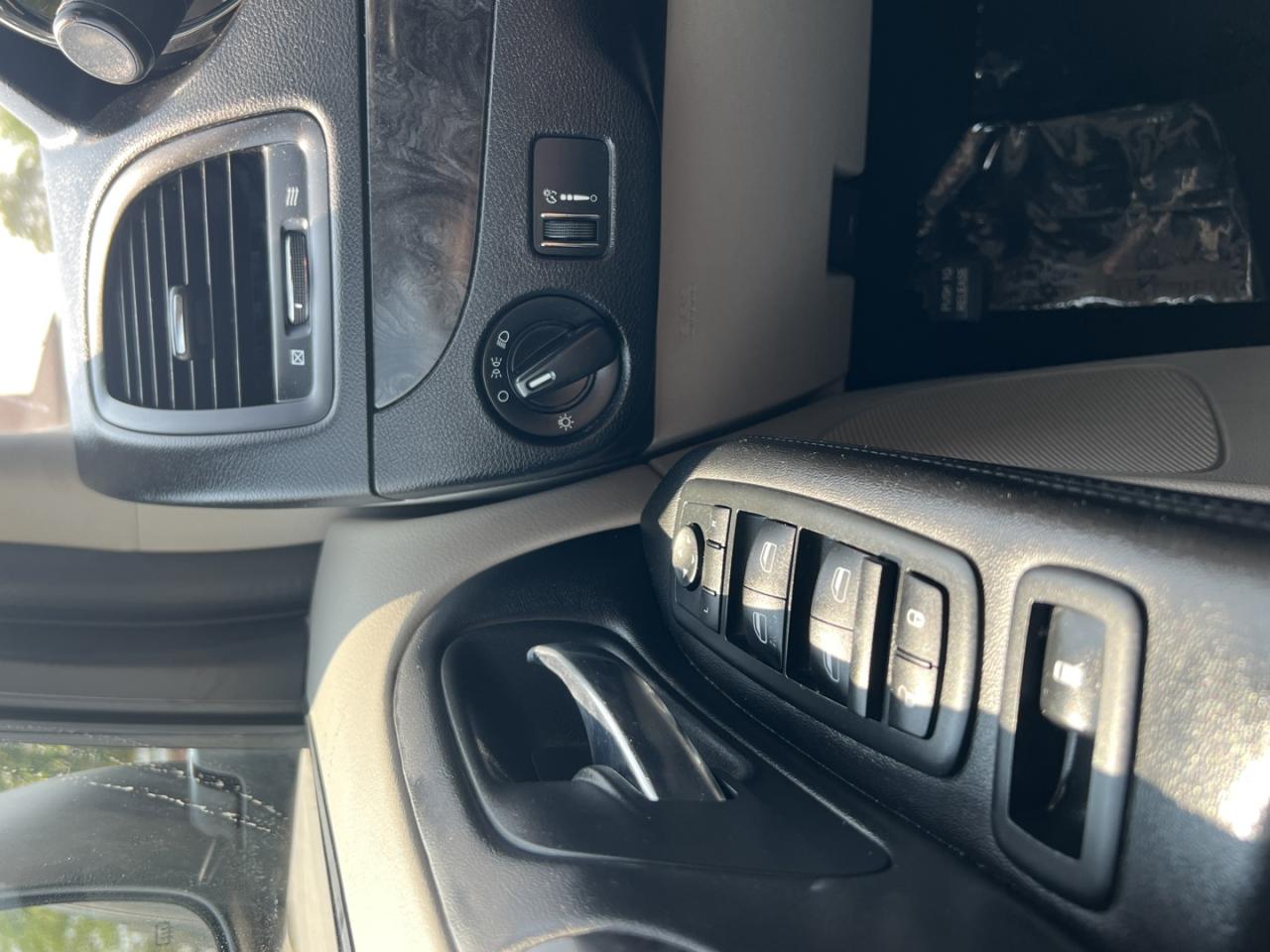 2013 Dodge Grand Caravan SE - Photo #22