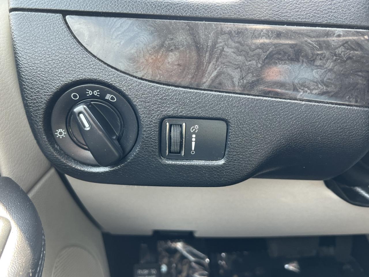 2013 Dodge Grand Caravan SE - Photo #23