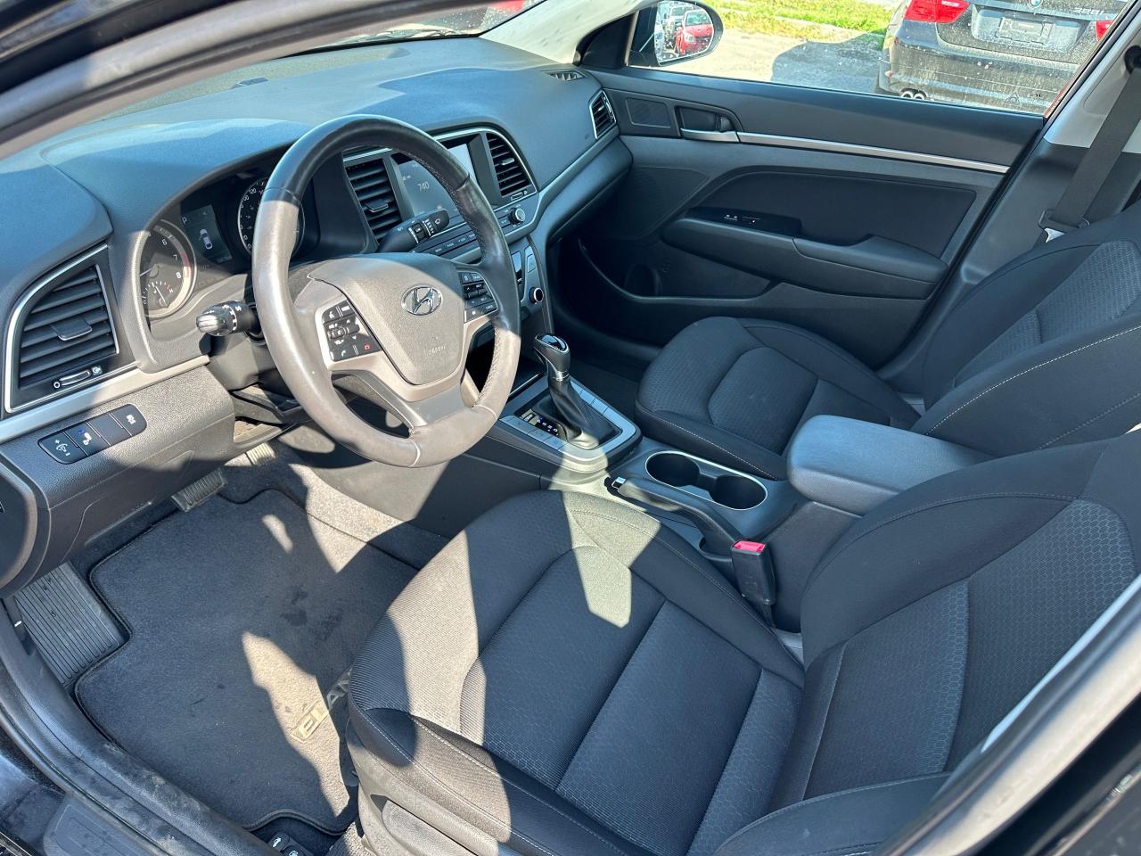 2017 Hyundai Elantra GL, ONLY 15,000KM, 1 OWNER, NO ACCIDENT, WARRANTY, - Photo #10