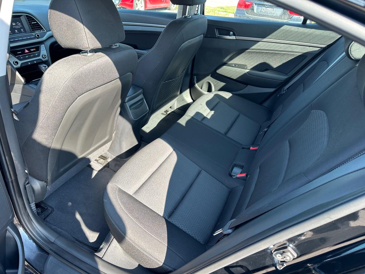 2017 Hyundai Elantra GL, ONLY 15,000KM, 1 OWNER, NO ACCIDENT, WARRANTY, - Photo #11