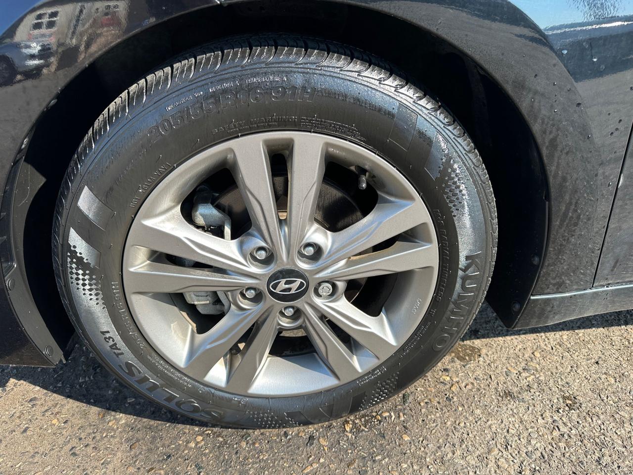 2017 Hyundai Elantra GL, ONLY 15,000KM, 1 OWNER, NO ACCIDENT, WARRANTY, - Photo #18
