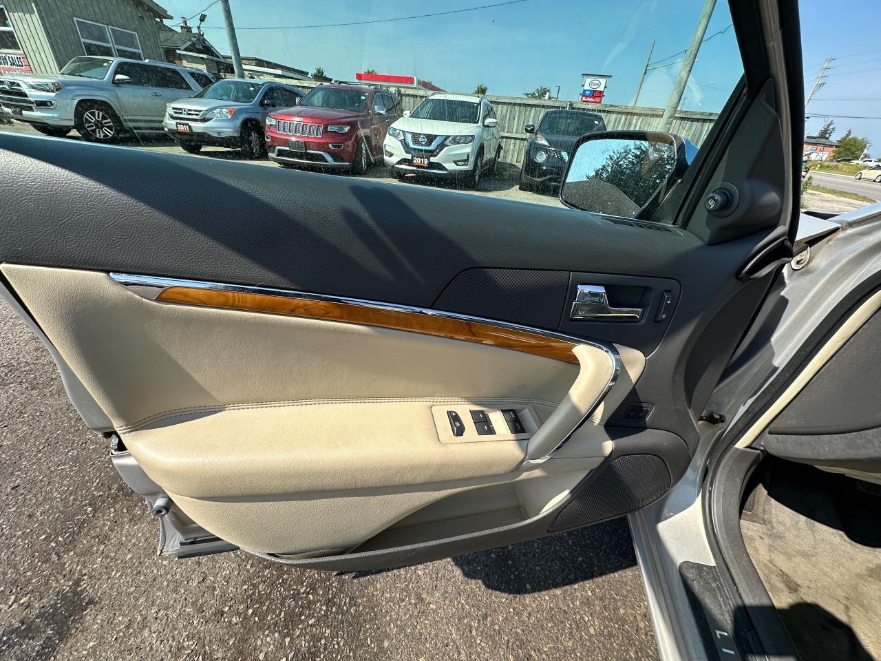 2010 Lincoln MKZ AWD, SEDAN, ONLY 45KMS, LOADED, CERTIFIED - Photo #17