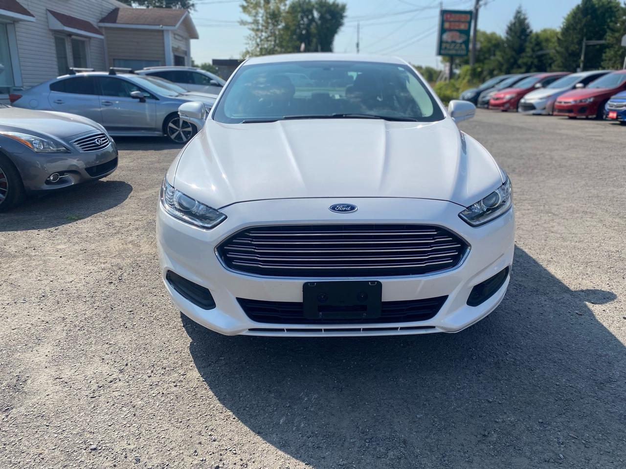 2013 Ford Fusion SE- REBUILT TITLE - Photo #1