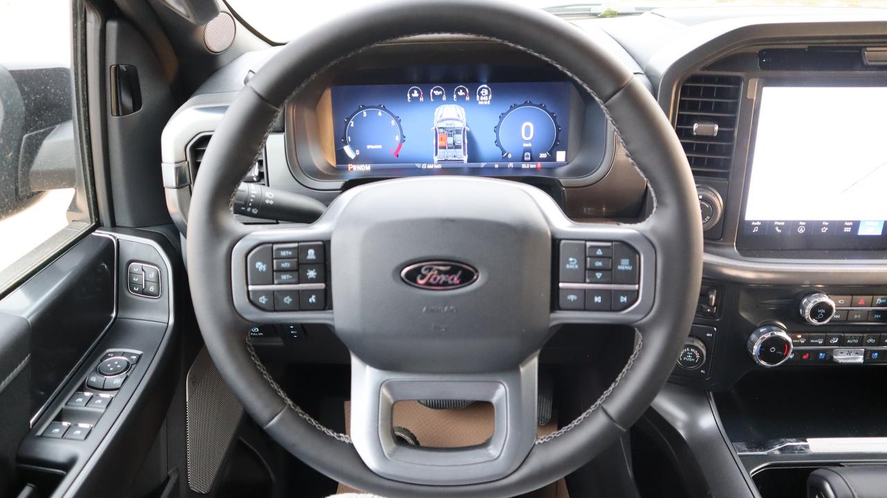 2025 Ford F-150 Lariat Photo5