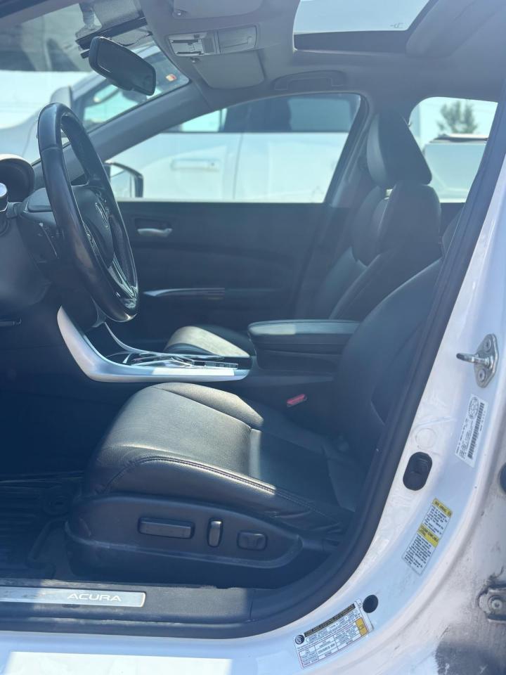 2015 Acura TLX V6 - Photo #4