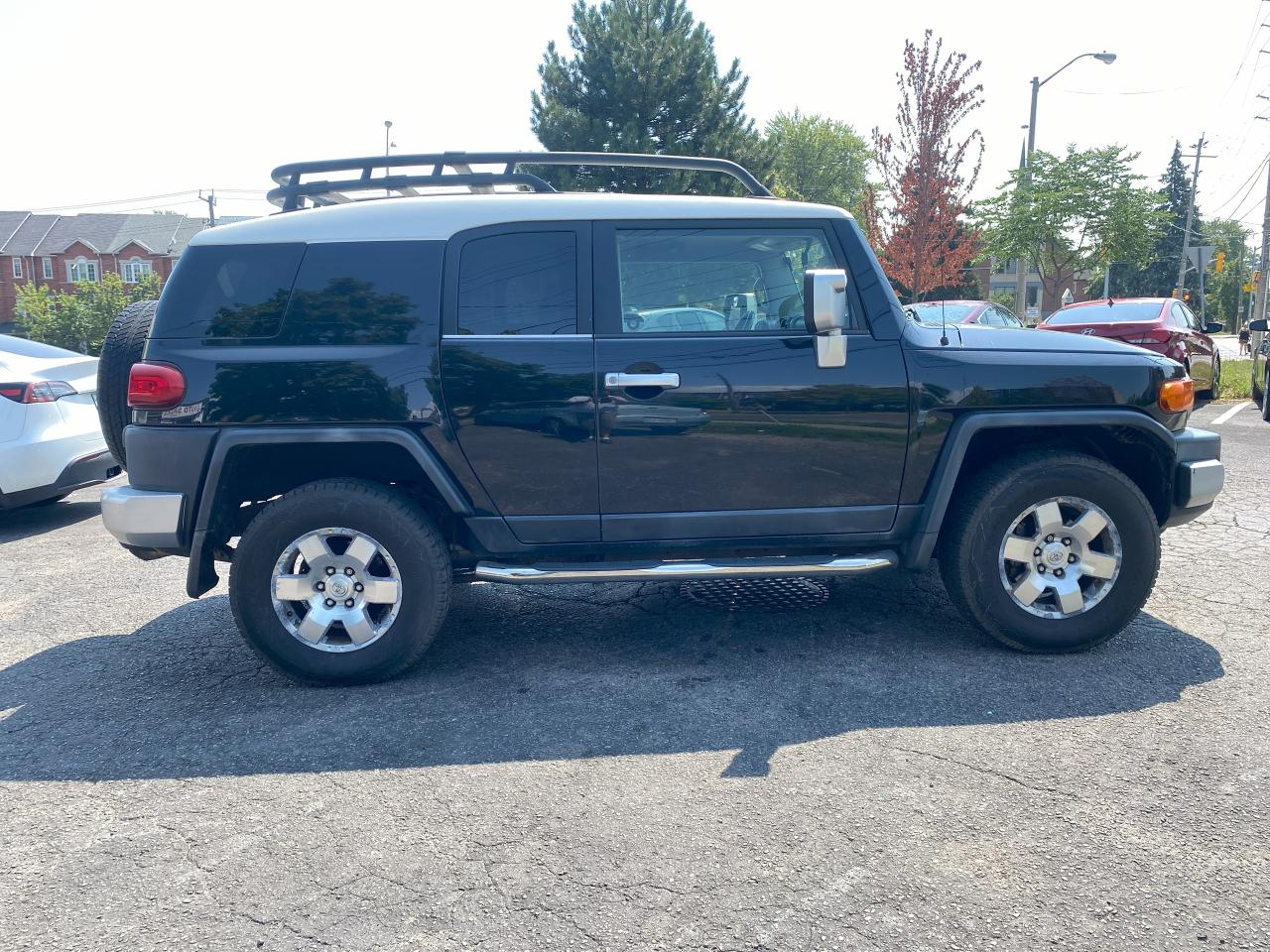 2007 Toyota FJ Cruiser Automatic/4x4/NO Accidents/Clean Carfax - Photo #5