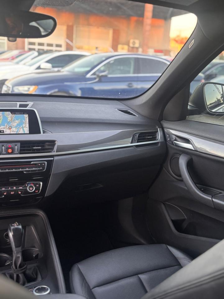 2019 BMW X1 xDrive28i - Photo #11