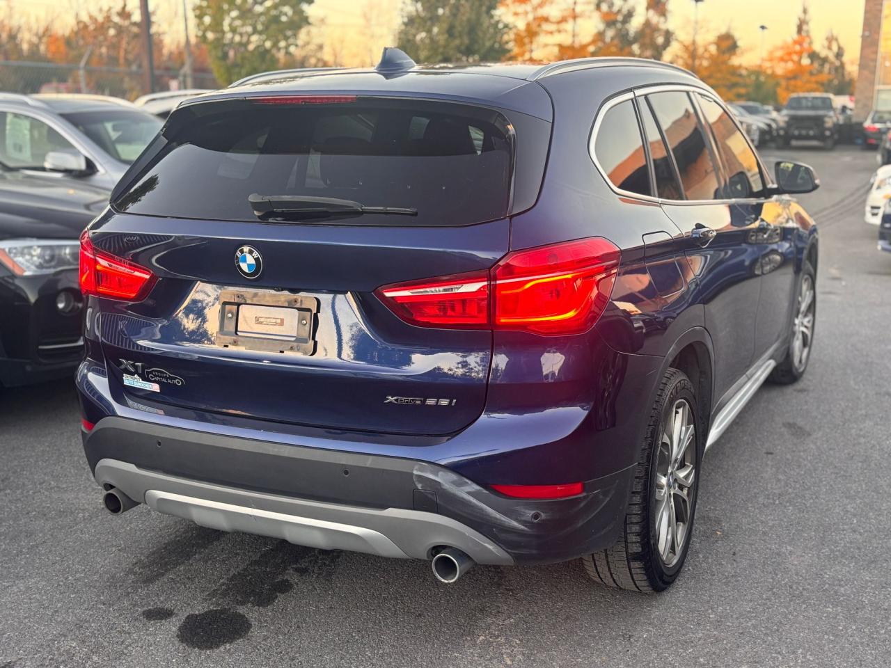 2019 BMW X1 xDrive28i - Photo #2