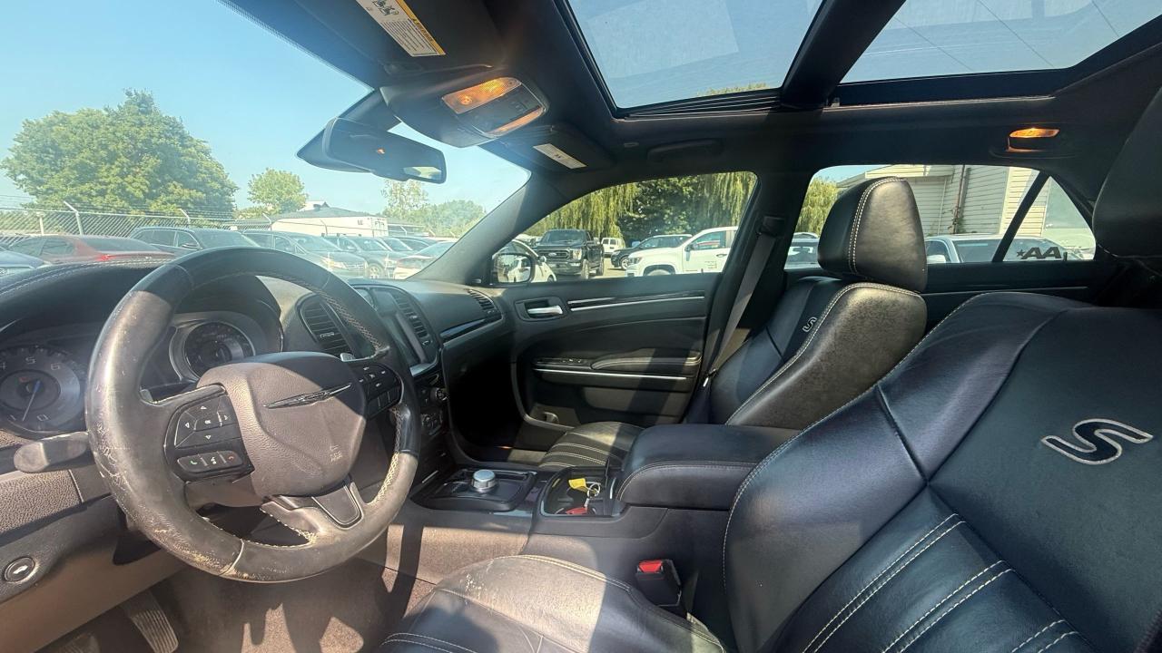 2018 Chrysler 300 300S - Photo #12