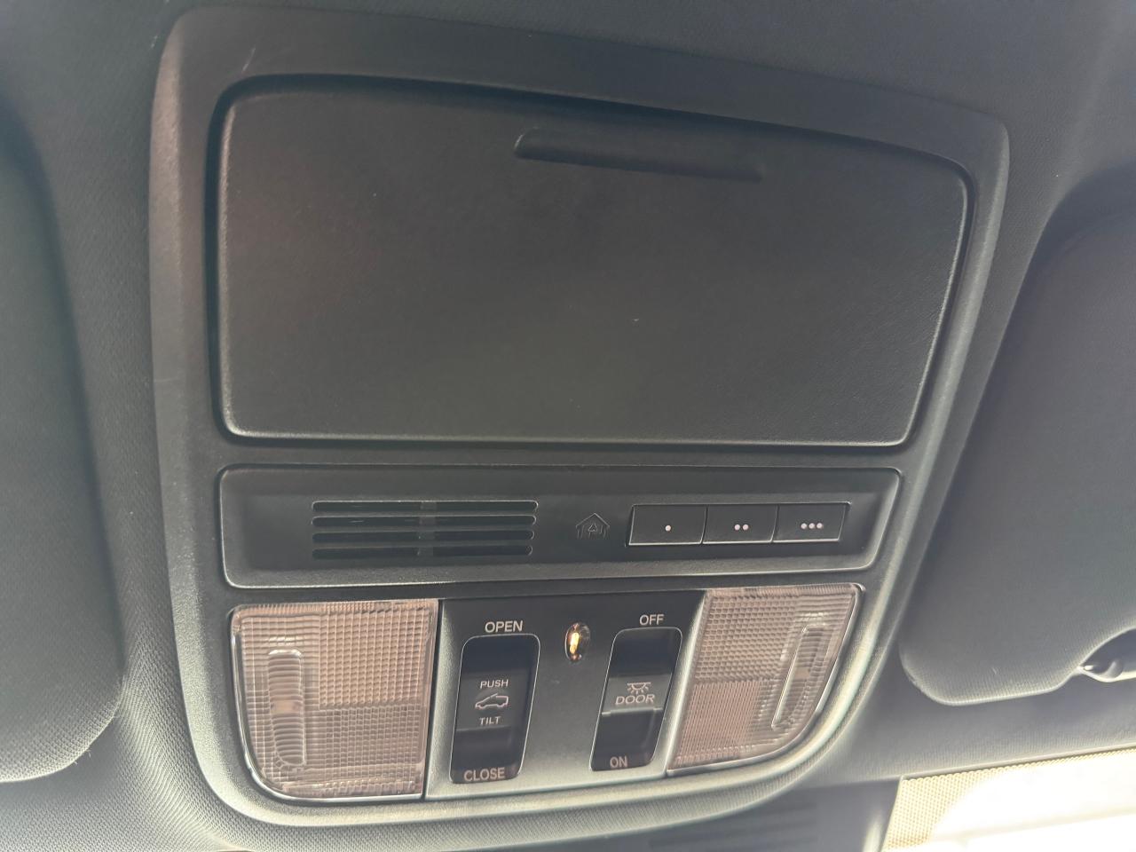 2020 Honda CR-V Sport AWD+Roof+Adaptive Cruise+CLEAN CARFAX - Photo #54