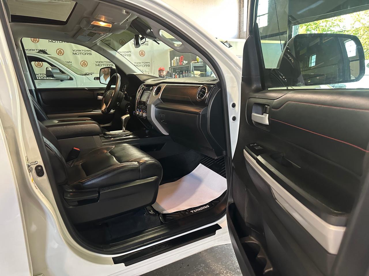 2019 Toyota Tundra TRD PRO | LEATHER | CREW MAX | 5.7L V8 - Photo #10