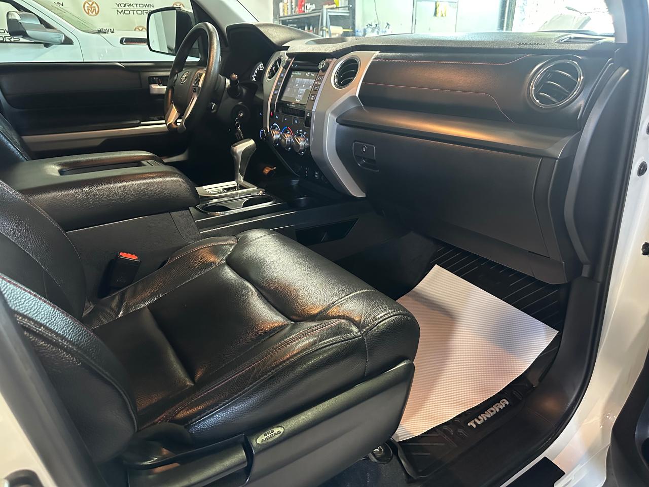 2019 Toyota Tundra TRD PRO | LEATHER | CREW MAX | 5.7L V8 - Photo #11