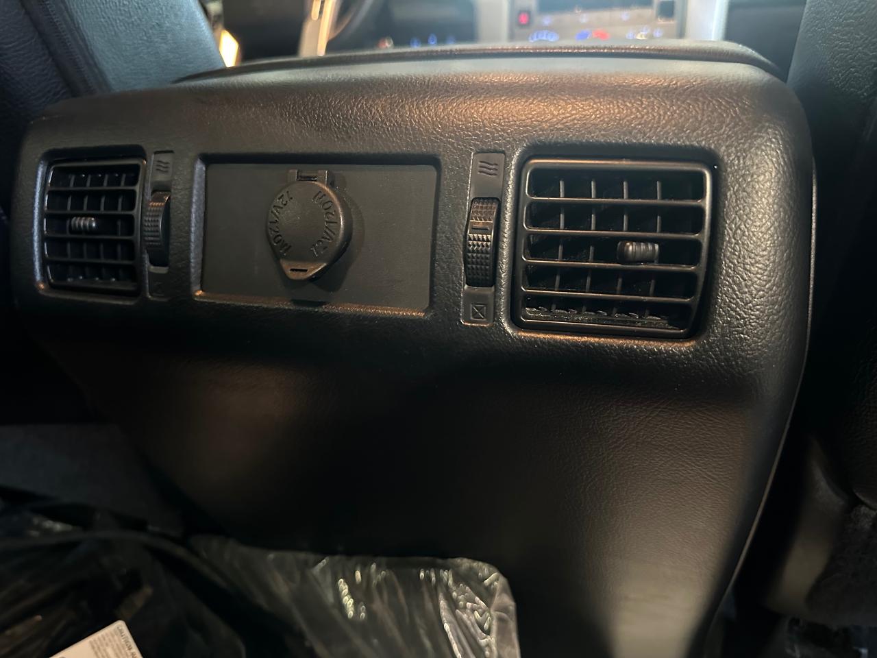 2019 Toyota Tundra TRD PRO | LEATHER | CREW MAX | 5.7L V8 - Photo #22