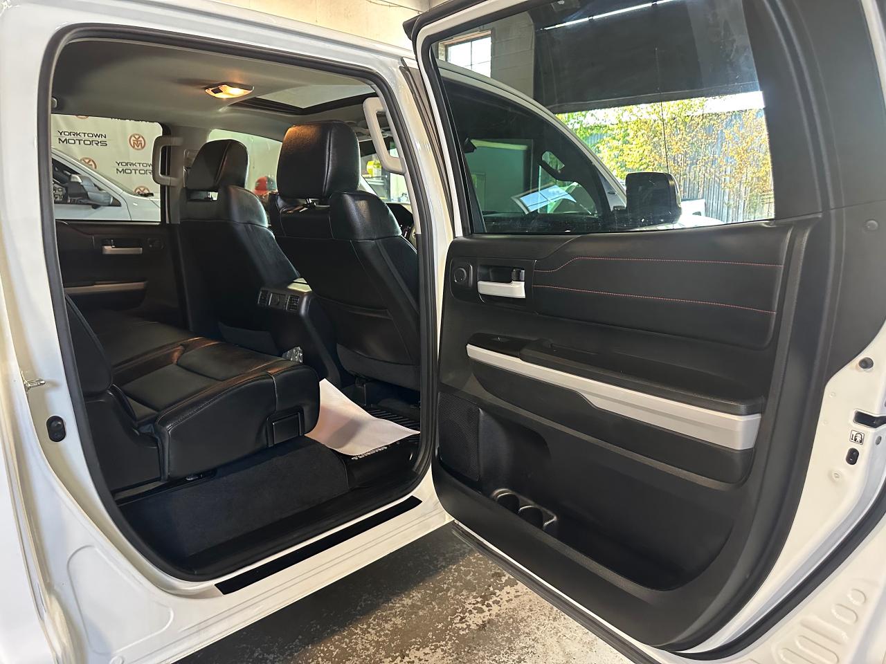 2019 Toyota Tundra TRD PRO | LEATHER | CREW MAX | 5.7L V8 - Photo #23