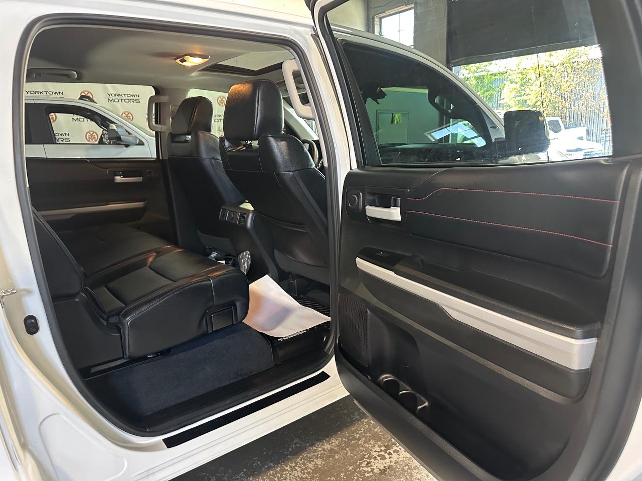 2019 Toyota Tundra TRD PRO | LEATHER | CREW MAX | 5.7L V8 - Photo #17