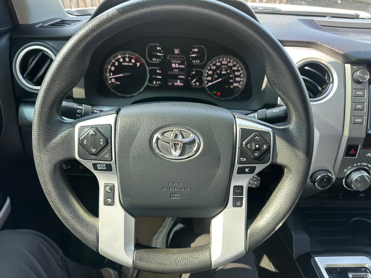 2019 Toyota Tundra TRD PRO | LEATHER | CREW MAX | 5.7L V8 - Photo #29