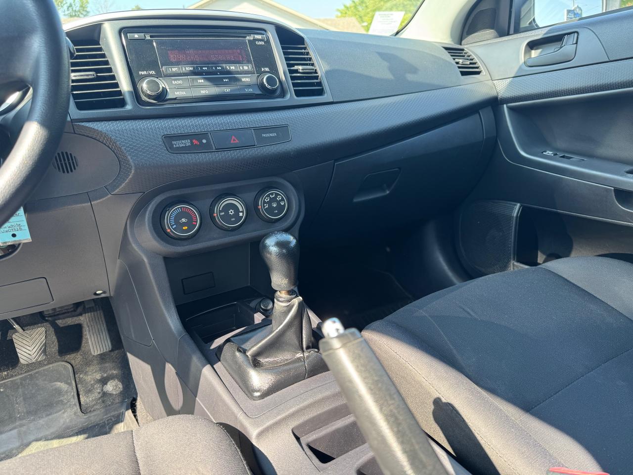 2015 Mitsubishi Lancer 4dr Sdn Man DE FWD - Photo #14