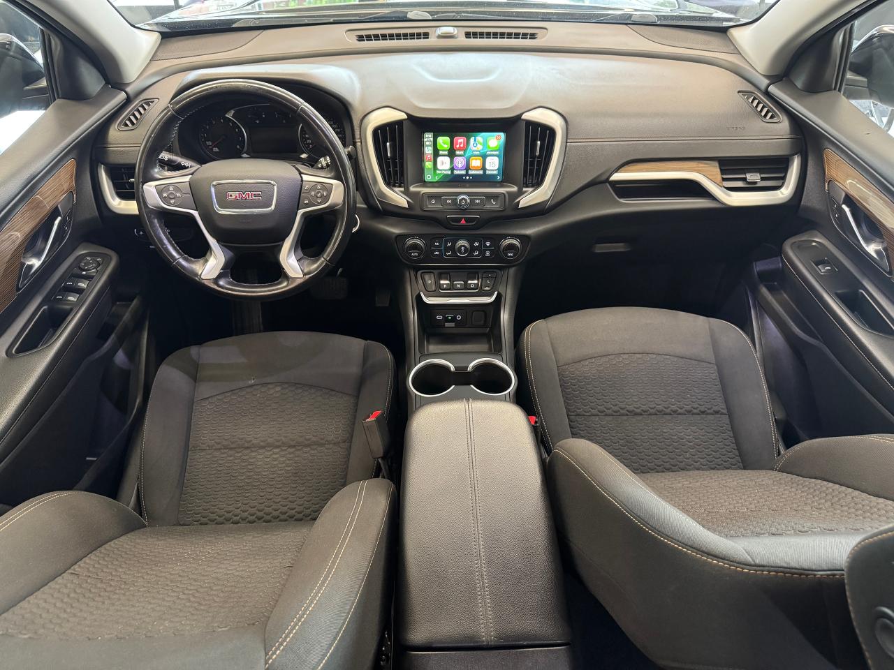 2019 GMC Terrain AWD SLE+New Tires+Brakes+RemoteStart+CLEAN CARFAX - Photo #2