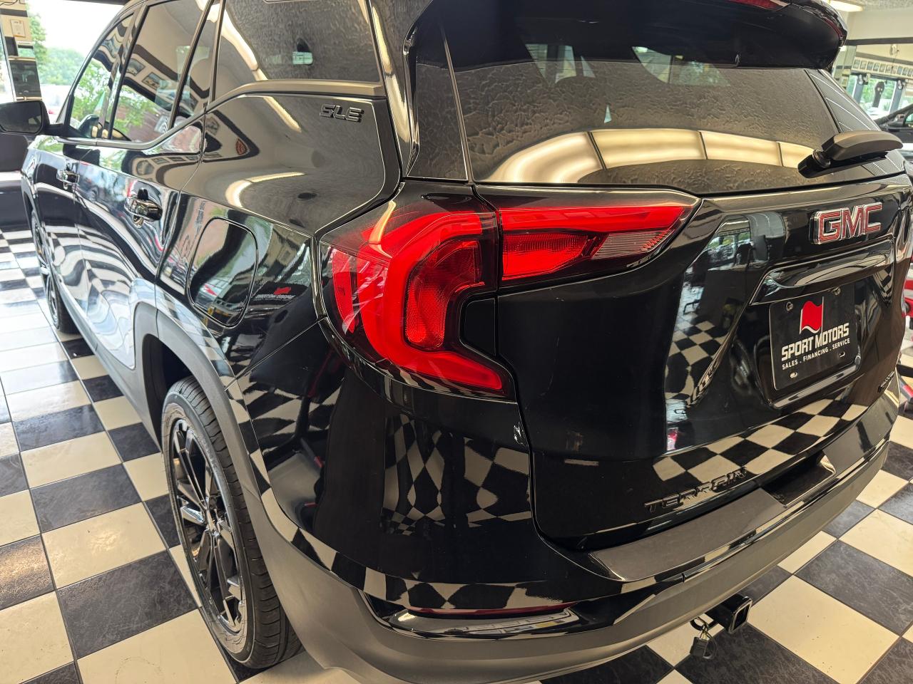2019 GMC Terrain AWD SLE+New Tires+Brakes+RemoteStart+CLEAN CARFAX - Photo #35