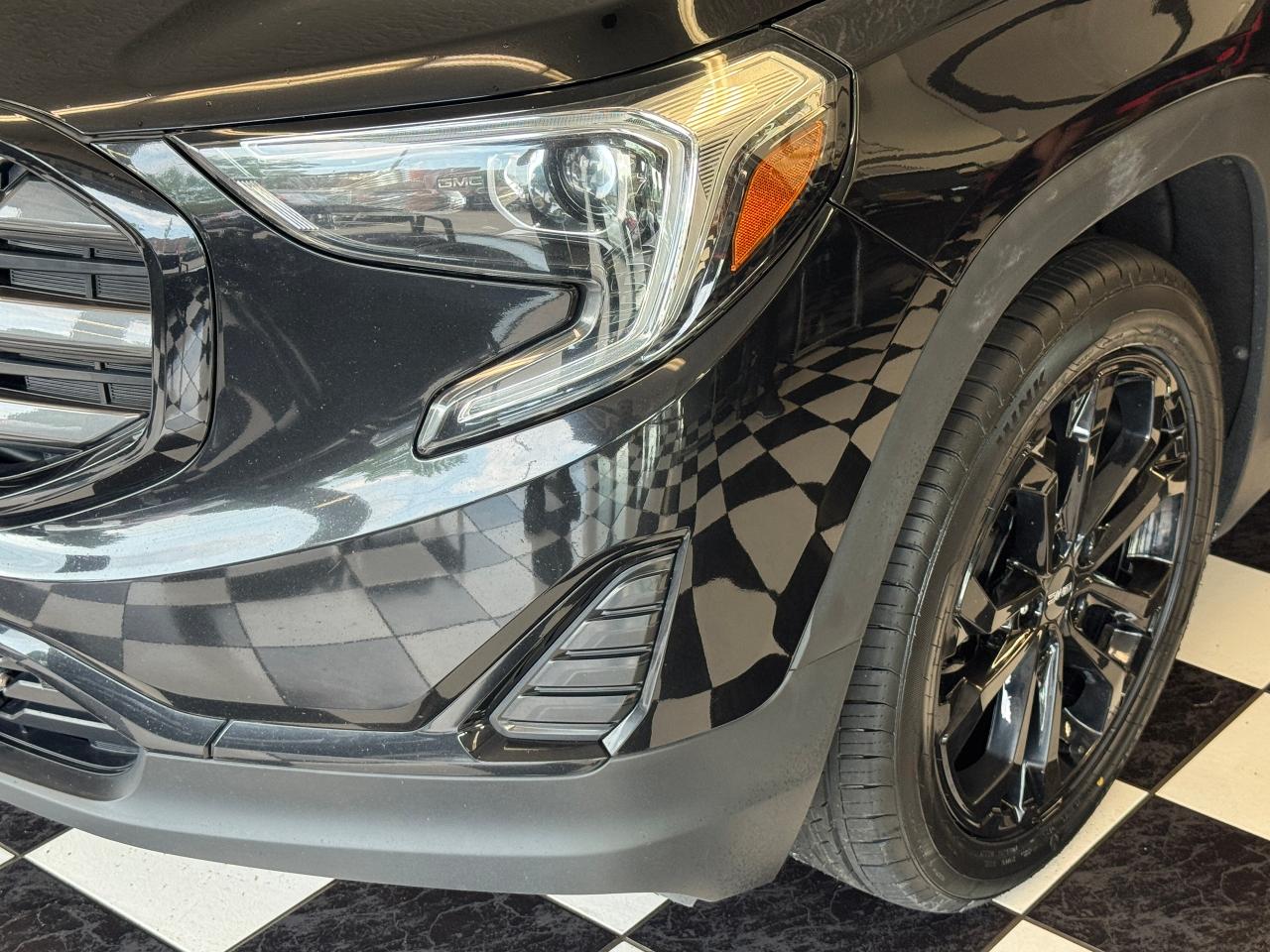 2019 GMC Terrain AWD SLE+New Tires+Brakes+RemoteStart+CLEAN CARFAX - Photo #34