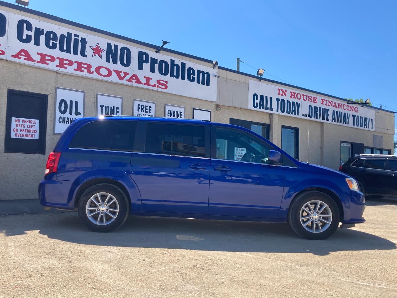 2020 Dodge Grand Caravan  - Photo #2