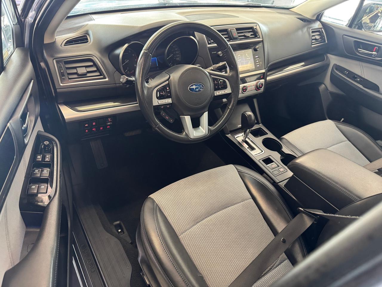 2017 Subaru Legacy 2.5i w/EYE SEIGHT+New Tires+Brakes+CLEAN CARFAX Photo20