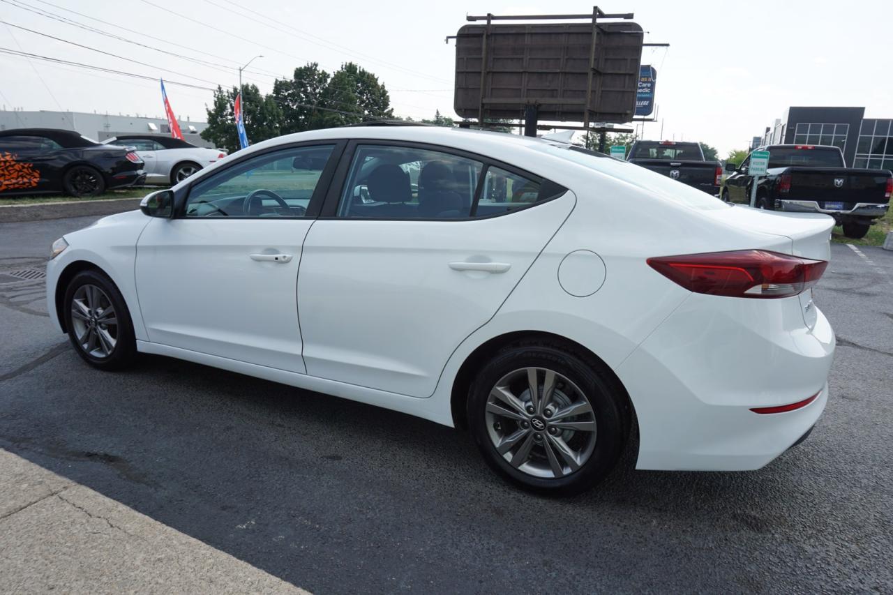 2018 Hyundai Elantra SE CERTIFIED CAMERA BLUETOOTH HEATED SEATS SUNROOF CRUISE ALLOYS - Photo #5