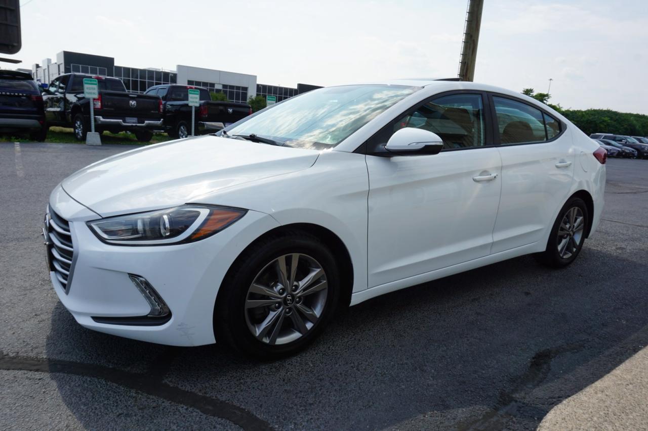 2018 Hyundai Elantra SE CERTIFIED CAMERA BLUETOOTH HEATED SEATS SUNROOF CRUISE ALLOYS - Photo #3