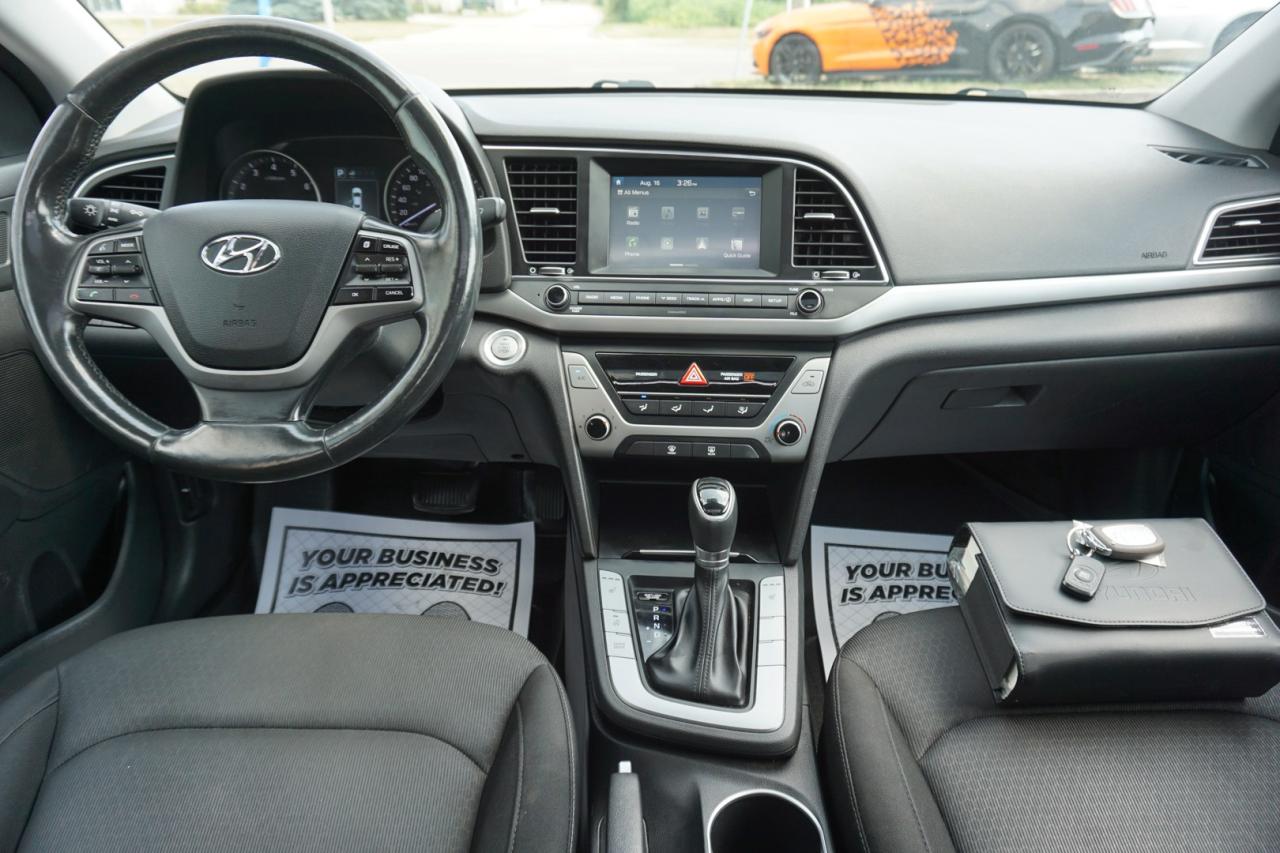 2018 Hyundai Elantra SE CERTIFIED CAMERA BLUETOOTH HEATED SEATS SUNROOF CRUISE ALLOYS - Photo #13