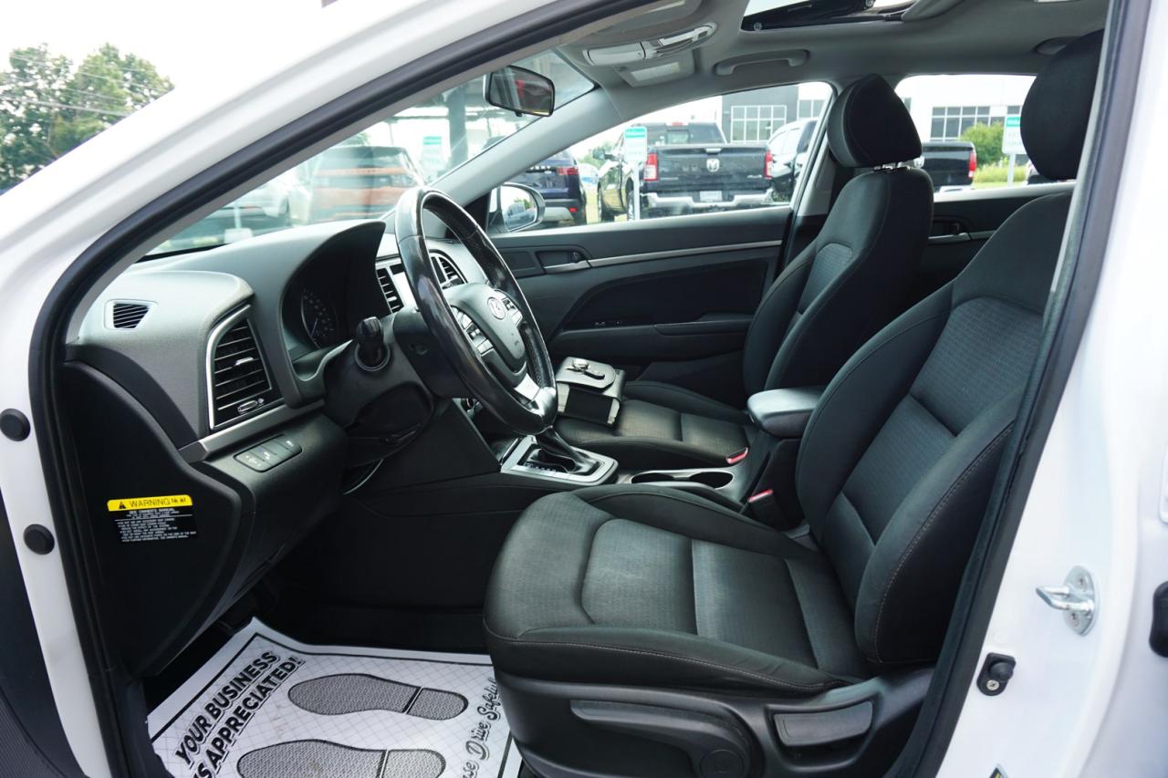 2018 Hyundai Elantra SE CERTIFIED CAMERA BLUETOOTH HEATED SEATS SUNROOF CRUISE ALLOYS - Photo #16