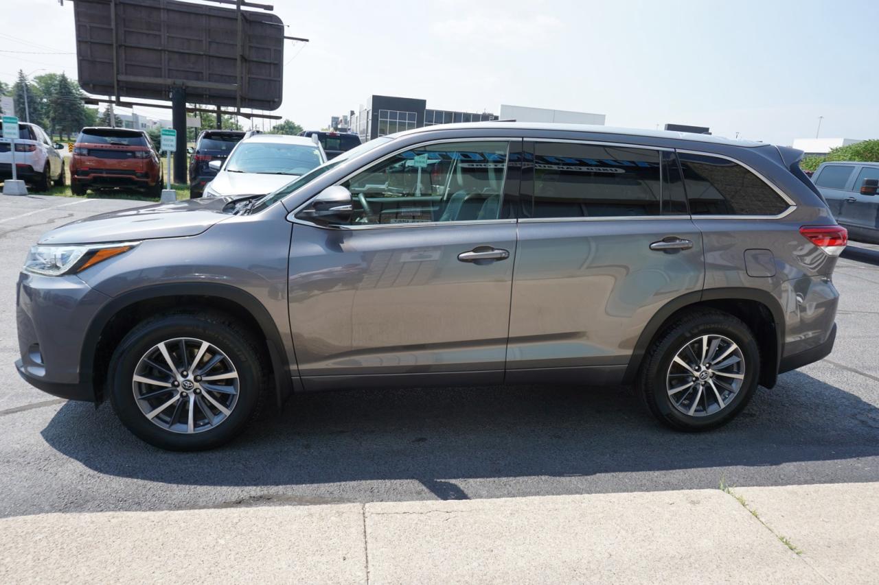2018 Toyota Highlander V6 XLE AWD CERTIFIED *1 OWNER*7 SEATS* CAMERA NAV BLUETOOTH LEATHER HEATED SEATS SUNROOF CRUISE ALLOYS - Photo #4