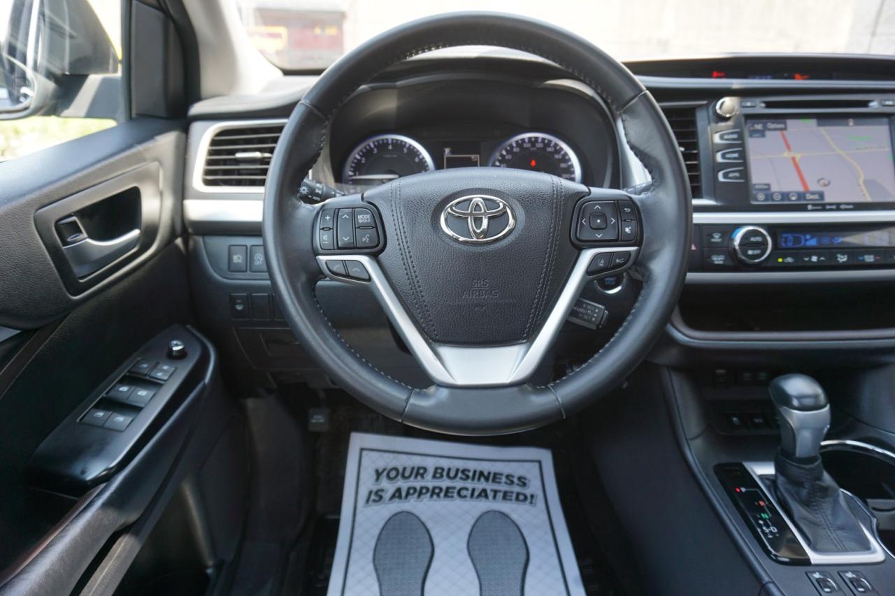 2018 Toyota Highlander V6 XLE AWD CERTIFIED *1 OWNER*7 SEATS* CAMERA NAV BLUETOOTH LEATHER HEATED SEATS SUNROOF CRUISE ALLOYS - Photo #11