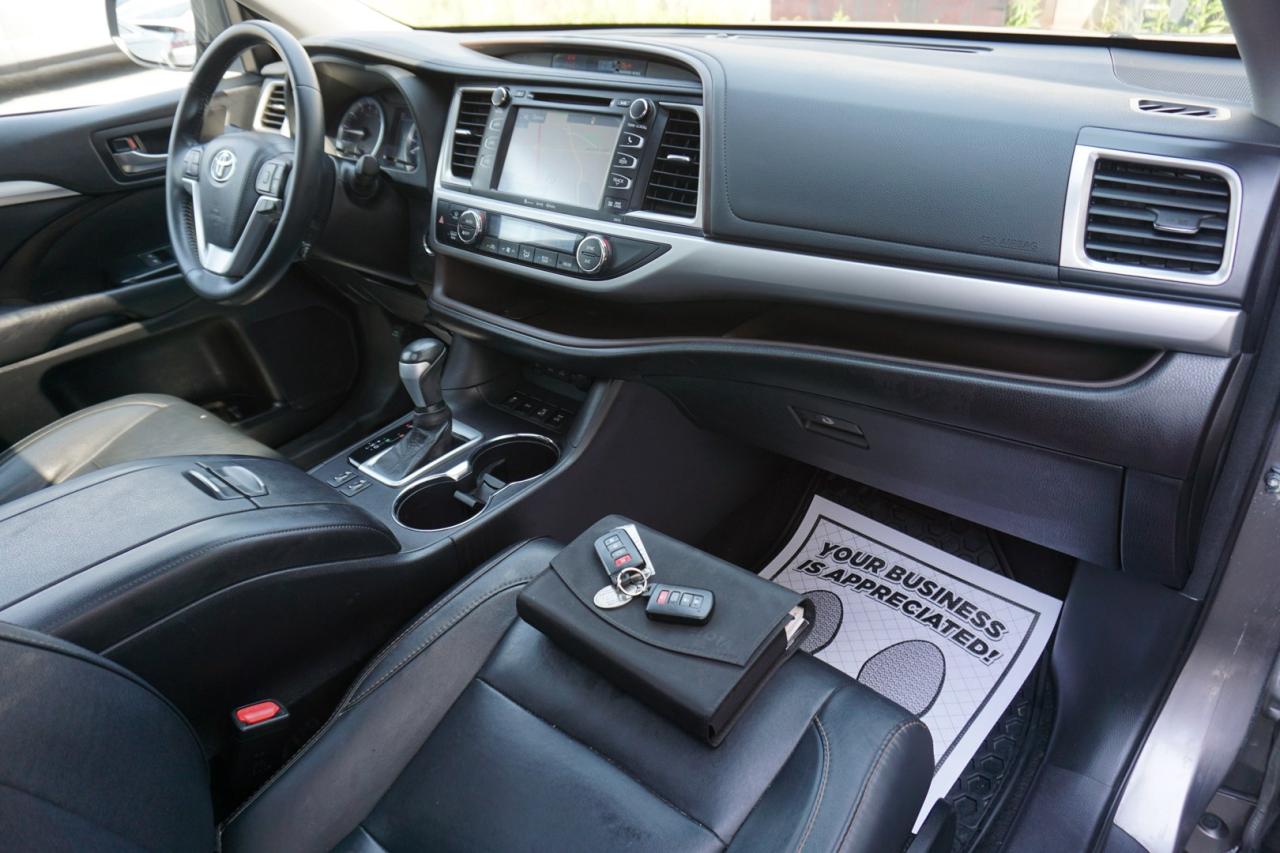 2018 Toyota Highlander V6 XLE AWD CERTIFIED *1 OWNER*7 SEATS* CAMERA NAV BLUETOOTH LEATHER HEATED SEATS SUNROOF CRUISE ALLOYS - Photo #14