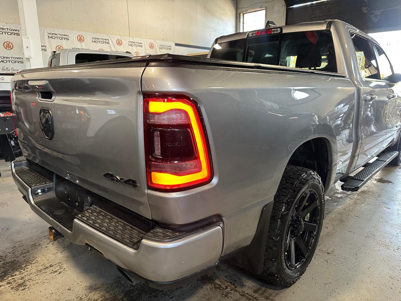2019 RAM 1500 Sport 4x4 Crew Cab 6'4" Box - Photo #12