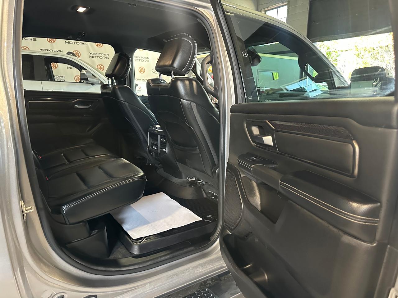 2019 RAM 1500 Sport 4x4 Crew Cab 6'4" Box - Photo #9